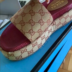 Original Gucci GG Slides